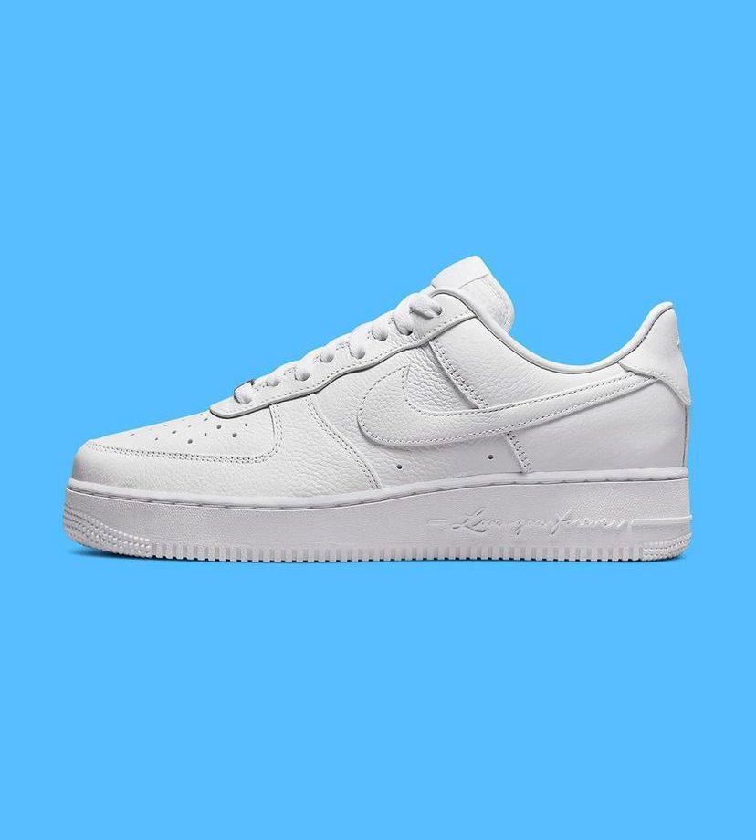 Nike Air Force White Color Sneakers/Shoes for Men/Women AR5339-100