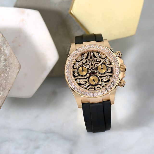 Rlx Daytona Golden Color Case Chronograph Men's Watch, Quartz Movement With Diamond