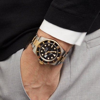Submariner Dual Tone Quartz Watch With Silver Gold Dial Stainless Steel Strap For Men