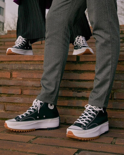 Converse All Star Men's Casual/Running Shoes Black And White Color High Ankle Shoes 166800C