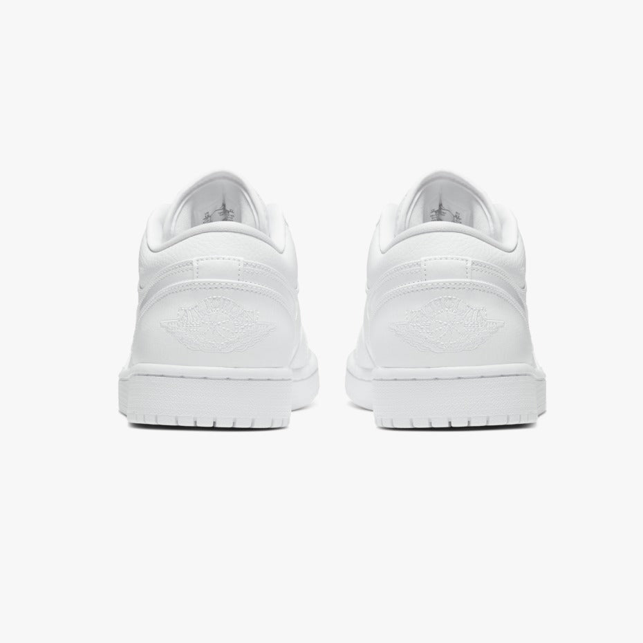 Nike Air Force White Color Sneakers/Shoes for Men/Women AR5339-100