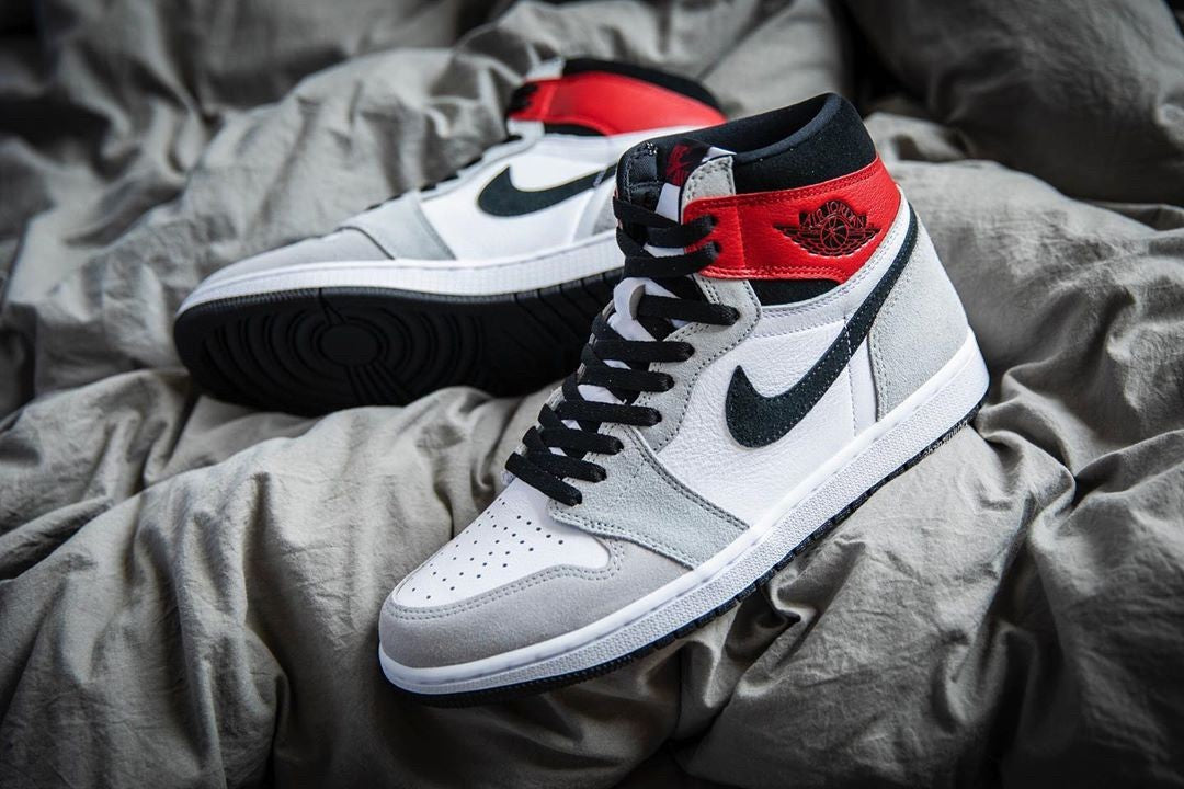 Air Jordan 1 High Light Smoke Grey Shoes/Sneakers For Men