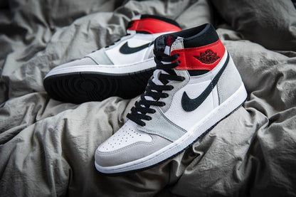 Air Jordan 1 High Light Smoke Grey Shoes/Sneakers For Men