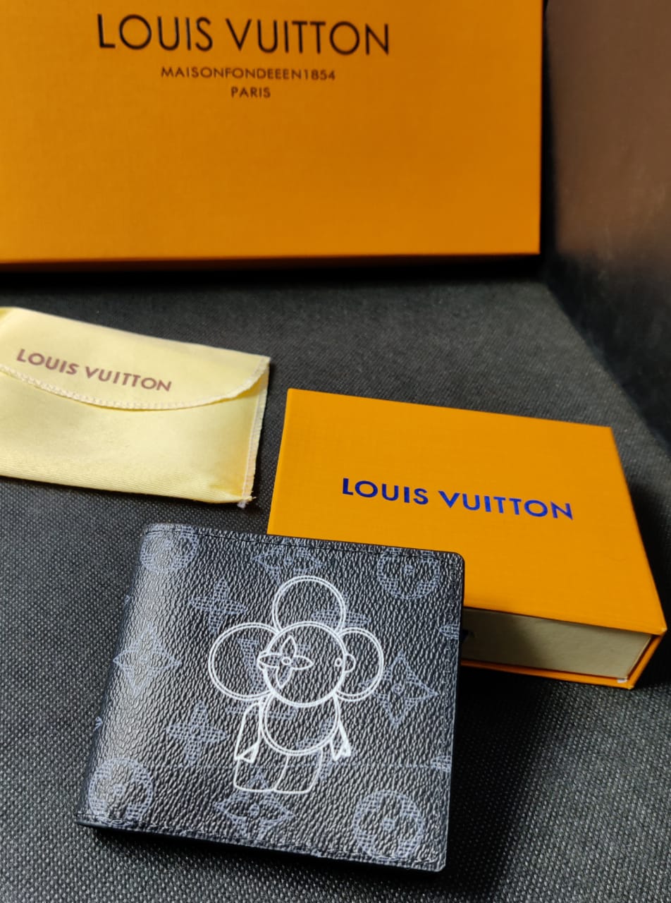 Leather Heavy Quality Latest Full Printed Design Fancy Wallet For Men LV-704